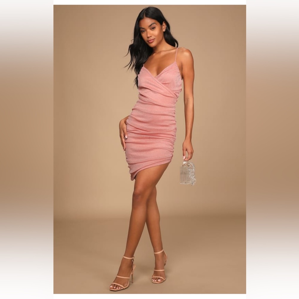 Lulu’s Glimmer and Shimmer Light Pink Metallic
Ruched Bodycon Dress
